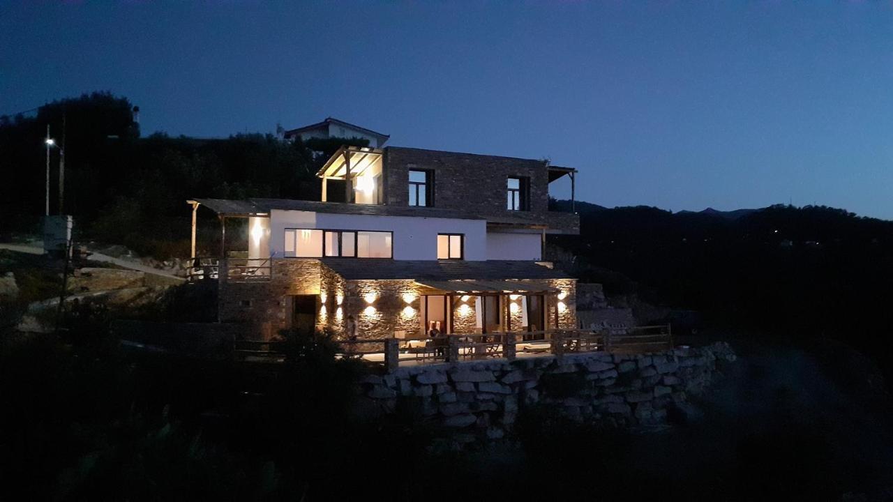Monopati Eco Raches (Ikaria)