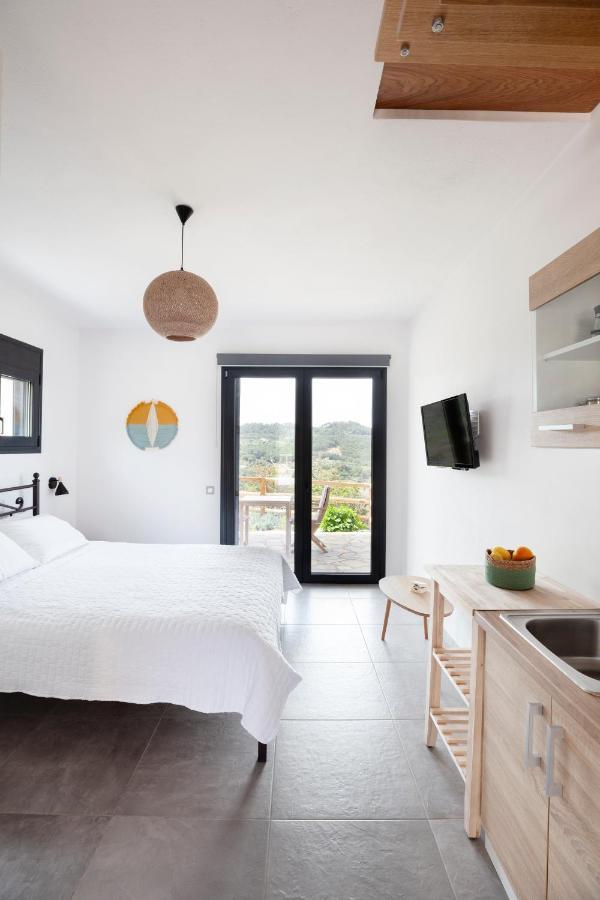 Monopati Eco Raches (Ikaria)