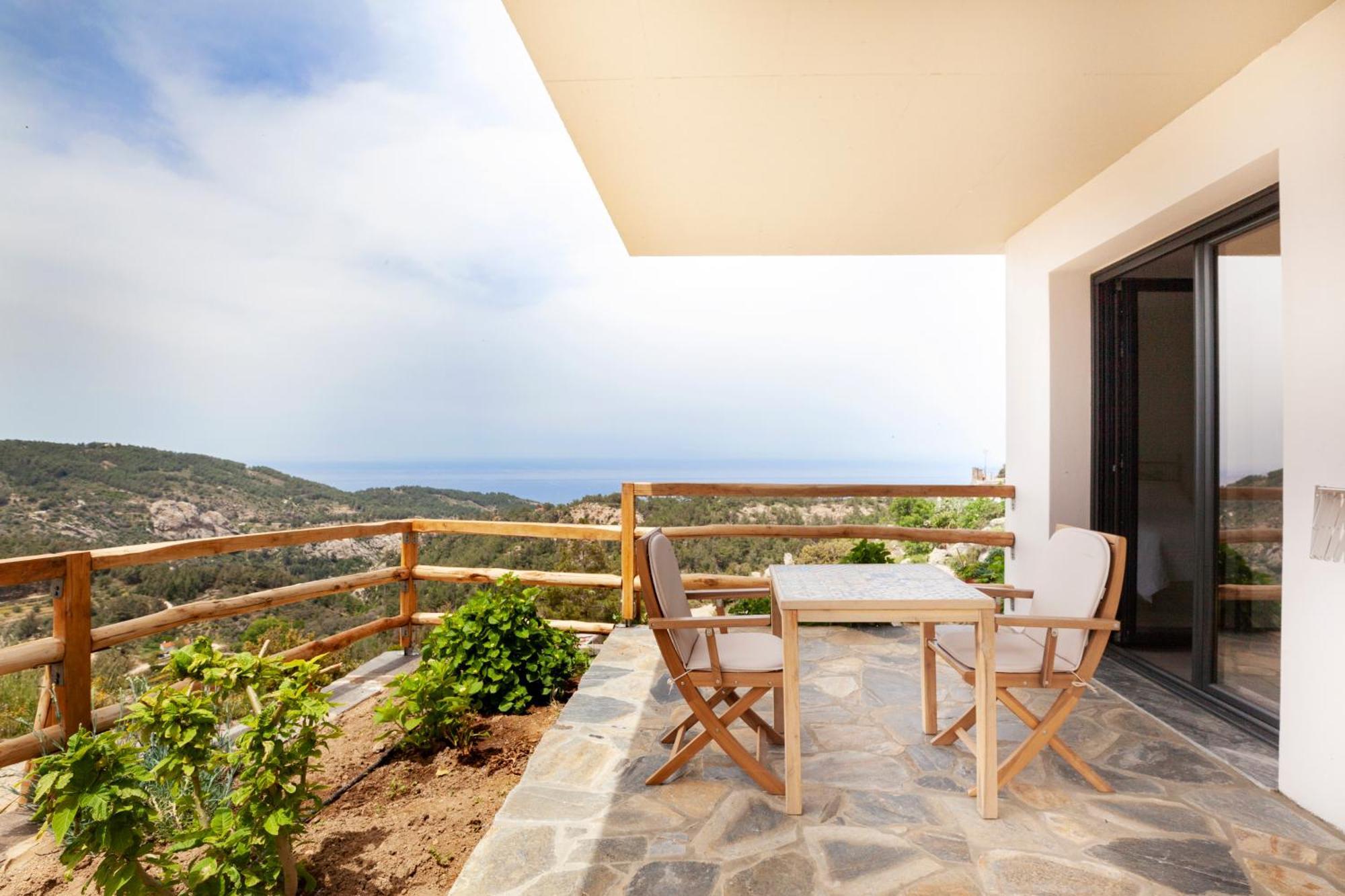 Monopati Eco * Raches (Ikaria)