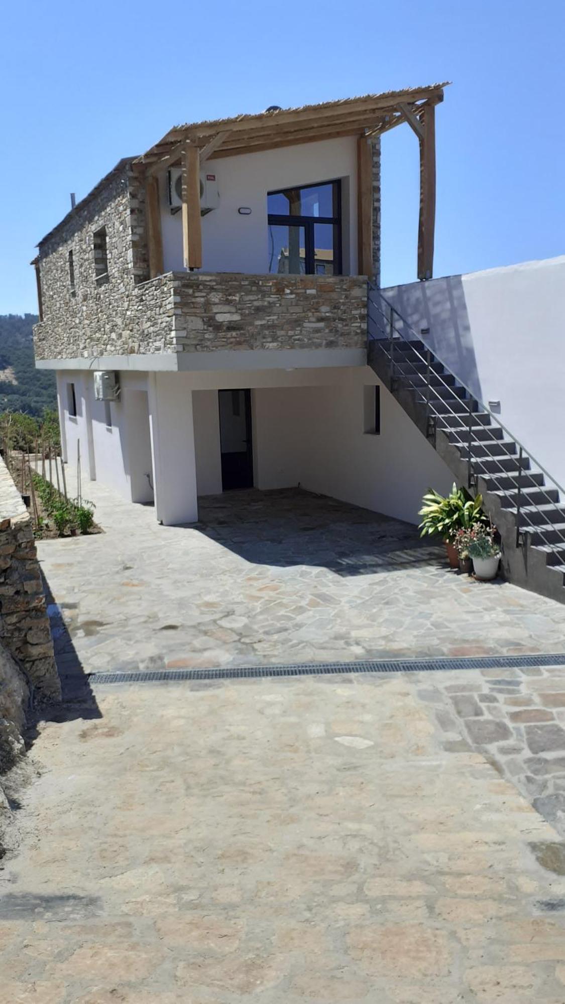 Monopati Eco Villa