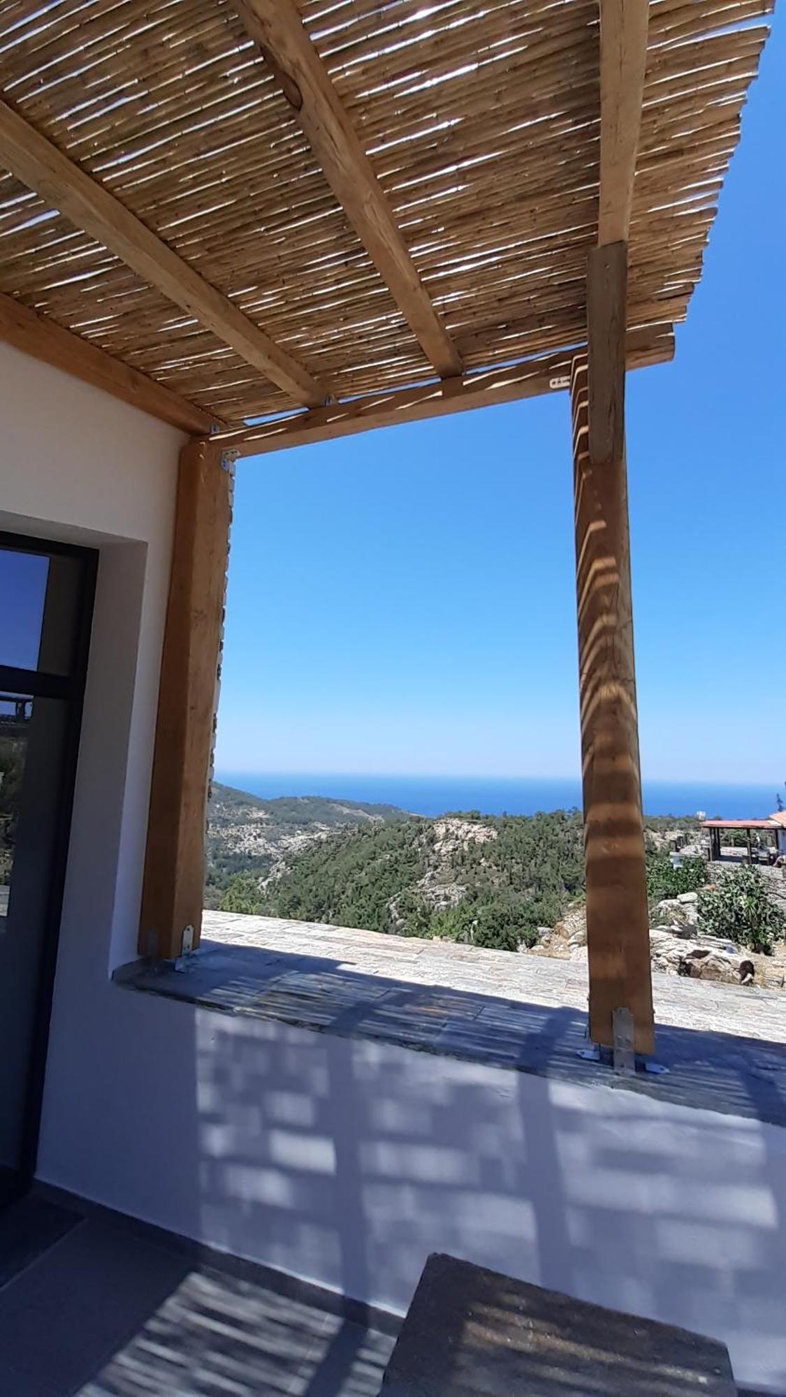 Monopati Eco Raches (Ikaria)