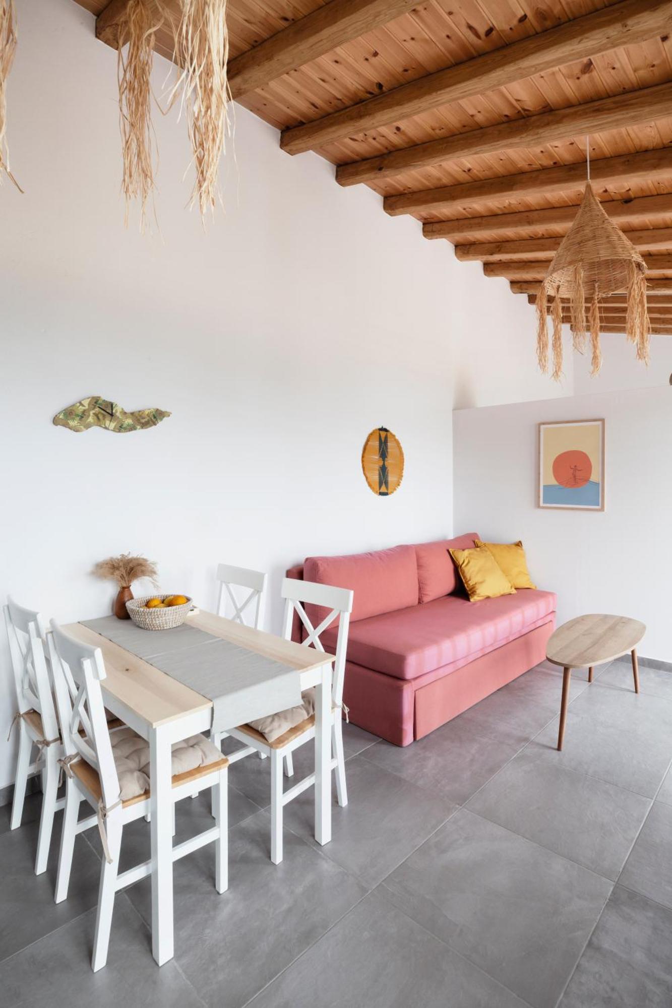 Monopati Eco Villa Raches (Ikaria)