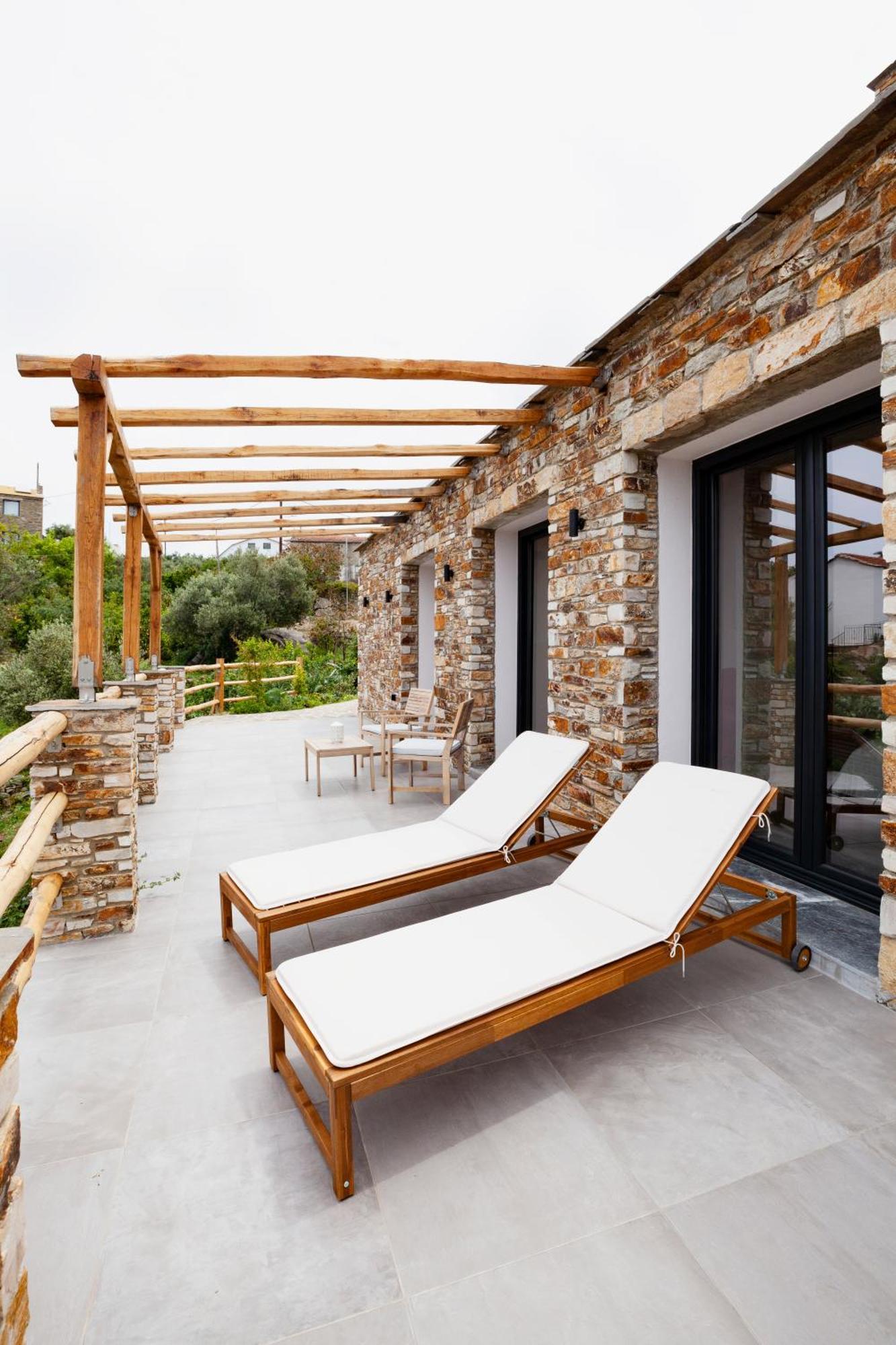 Monopati Eco Villa *