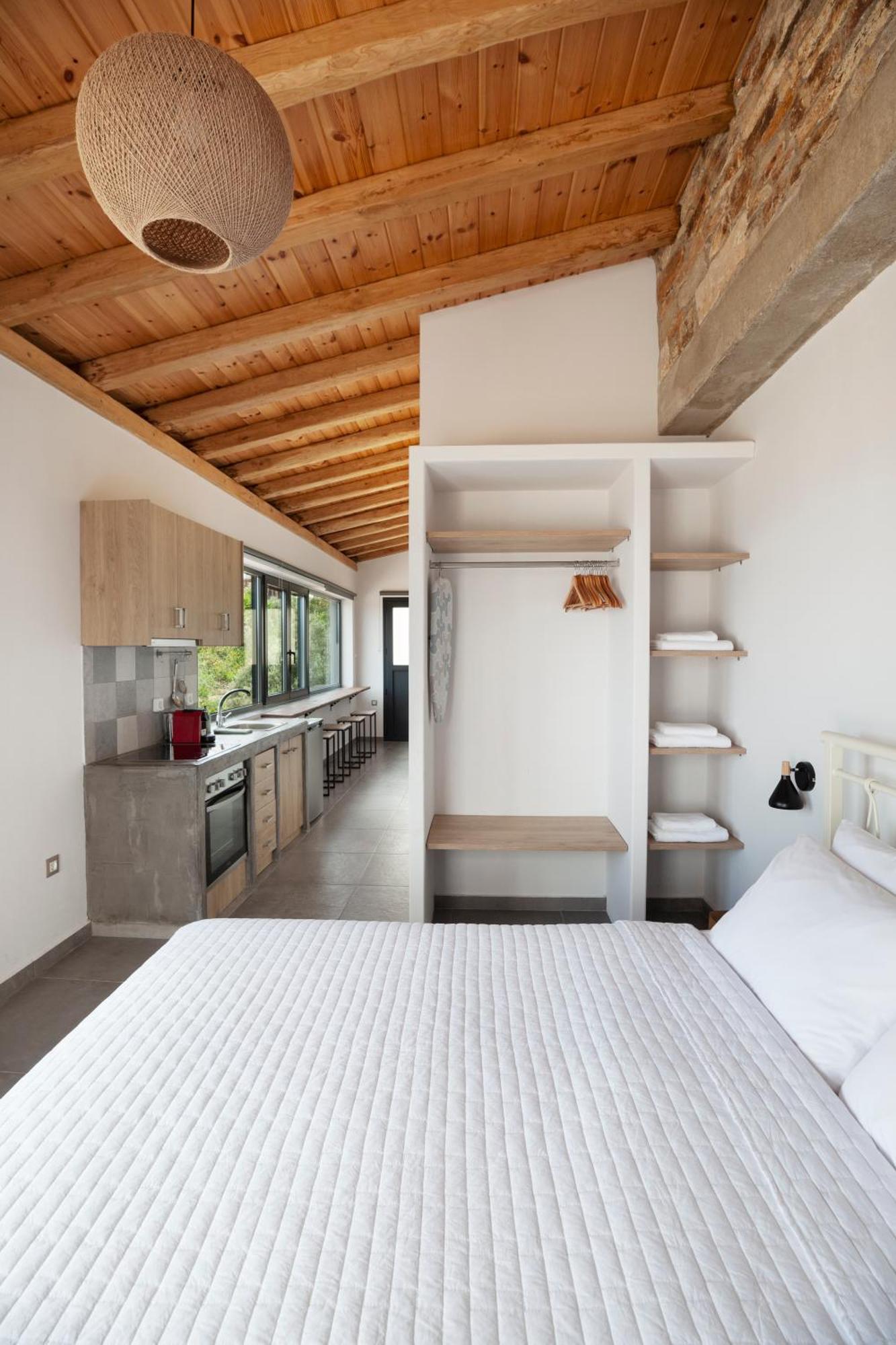 Villa Monopati Eco Raches (Ikaria)